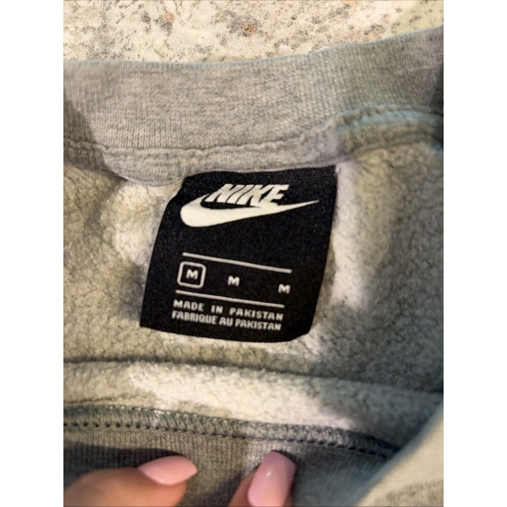 Nike Women’s Gray Fleece Sweatshirt Size Med Oversized Cropped Minimalist Swoosh - Picture 3 of 4